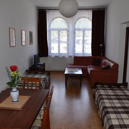 Apartmany Lenka Карловы Вары Экстерьер фото