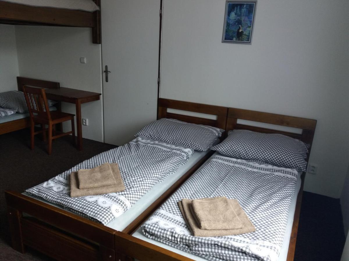 Apartmany Lenka Карловы Вары Экстерьер фото